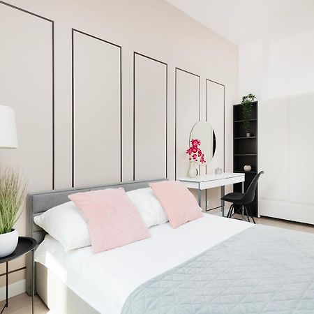 Easy Rent Apartments - Desire Люблин Екстериор снимка